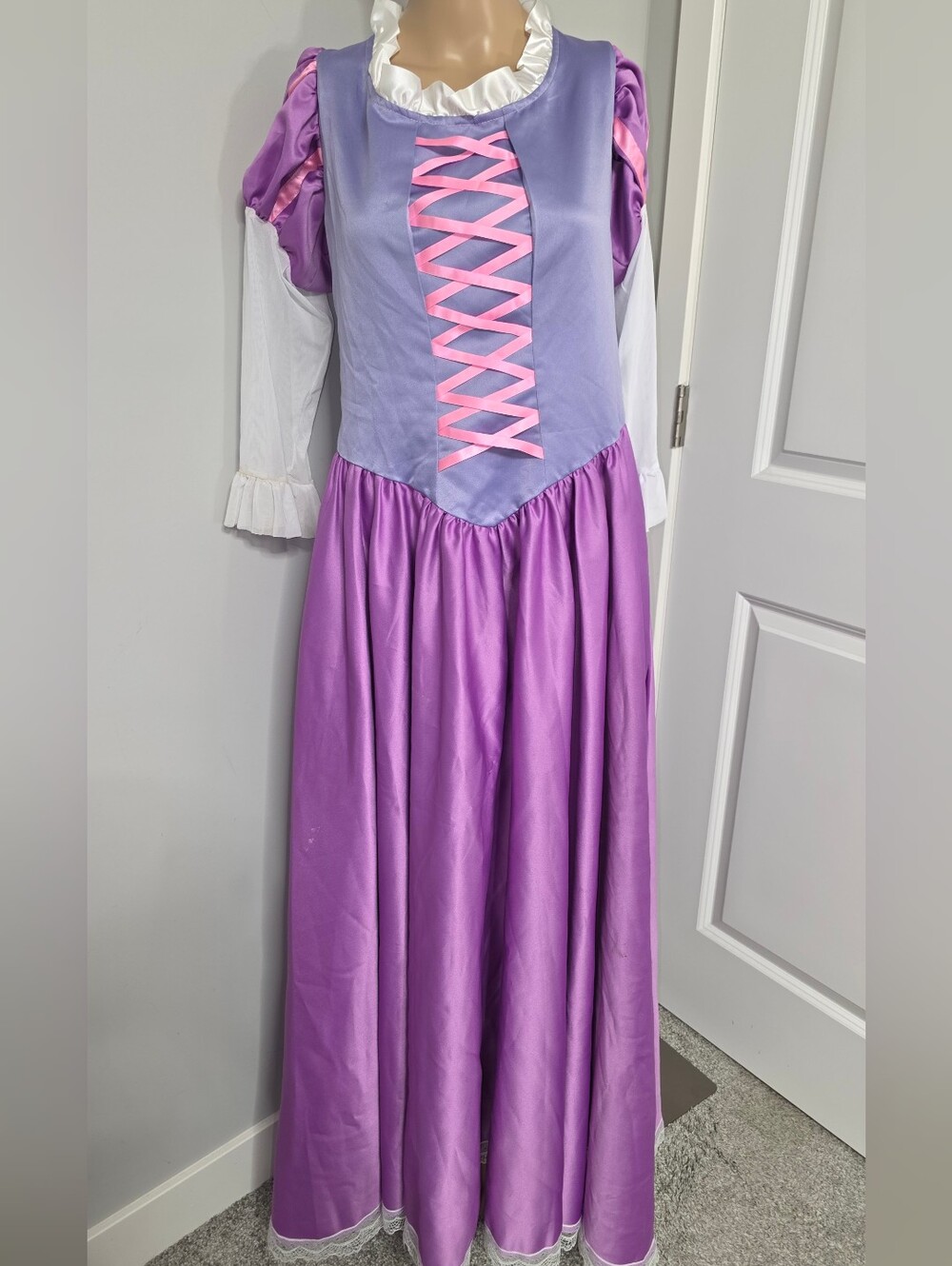 ReliBeauty Rapunzel Costume Dress Princess Satin Size 2XL Cosplay Halloween**